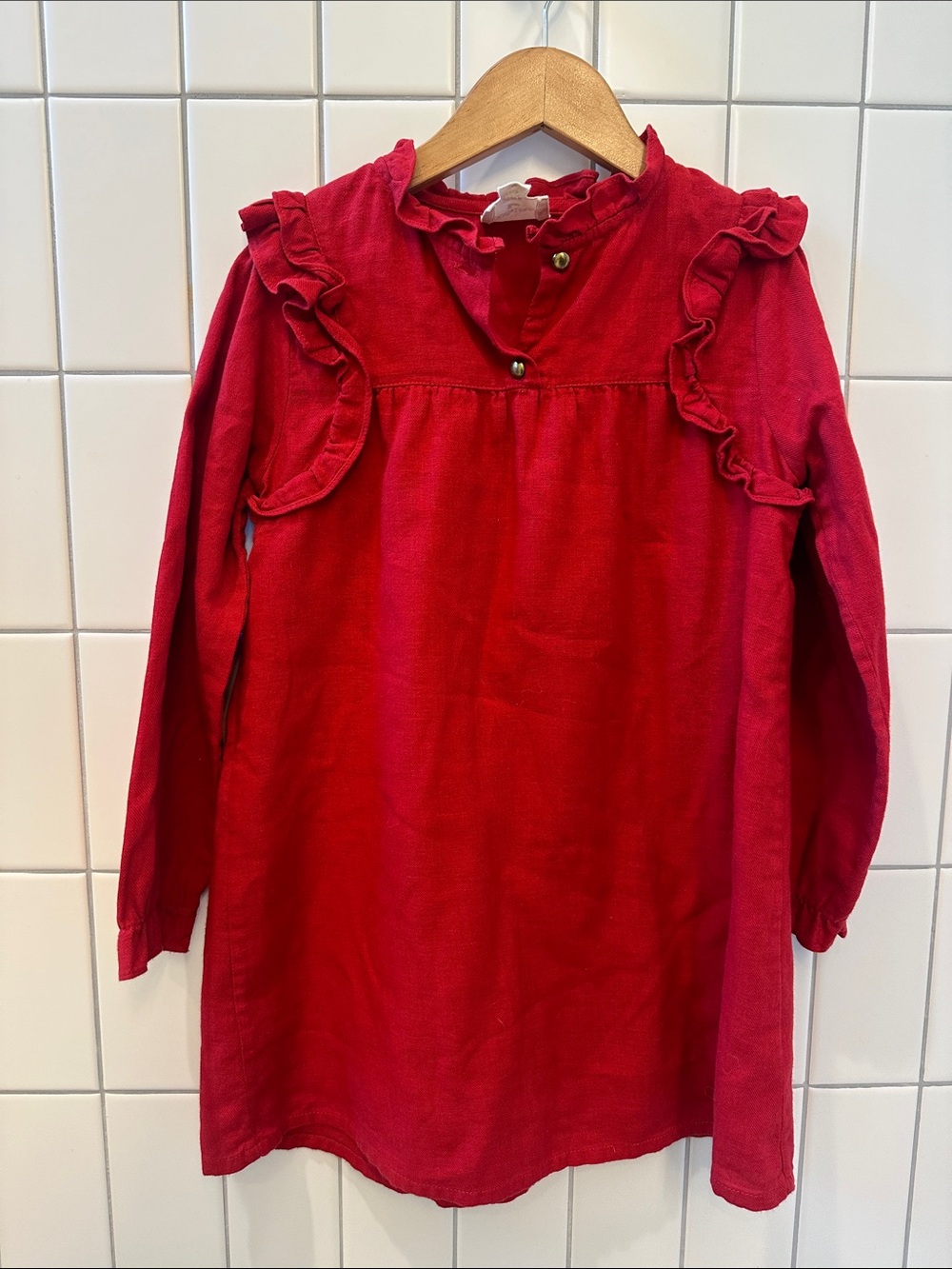 Girls Red Ruffle-Trim Long Sleeve Dress, size 6 PLAY for one missing button